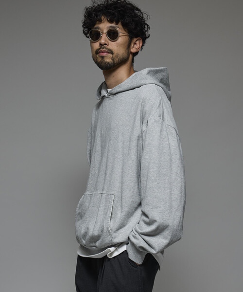 Firsthand（ファーストハンド）の「Firsthand/ファーストハンド 配色 リラックスフィット プルオーバーフーディ / ダブルフェイス（パーカー・メンズ・グレー/チャコールグレー/ブラック・M/L）」の8枚目の写真