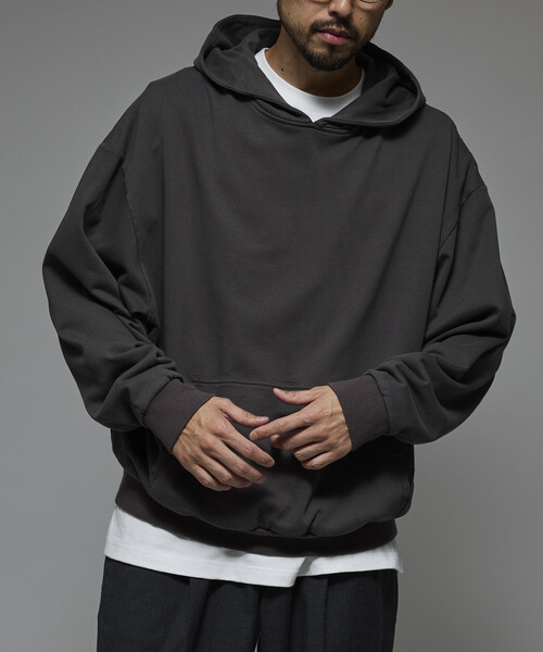 Firsthand（ファーストハンド）の「Firsthand/ファーストハンド 配色 リラックスフィット プルオーバーフーディ / ダブルフェイス（パーカー・メンズ・グレー/チャコールグレー/ブラック・M/L）」の10枚目の写真