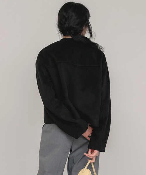 HEILIS(ヘイリス)の「【大人気!HIT ITEM!】【original】リボンタイショートコート/チェック柄 無地 ブラック ベージュ ブラウン アイボリー リボン ボウタイ コンパクト クロップド丈 アウター コート ショート丈 ショートコート 韓国 ガーリー シティガール ノームコア シンプル カジュアル オフィスカジュアル デート 羽織り 前開き 女子会 長袖 秋服 冬服(ノーカラージャケット・レディース・ブラック/ベージュ系その他・FREE)」の11枚目の写真