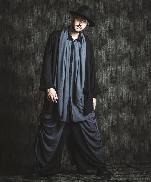 NO ID.(ノーアイディ)の「【NO ID.】Multi-Way Drape Gown / マルチ ウェイ ドレープ ガウン(カーディガン/ボレロ・メンズ・その他23/ブラック・ONE SIZE)」の5枚目の写真