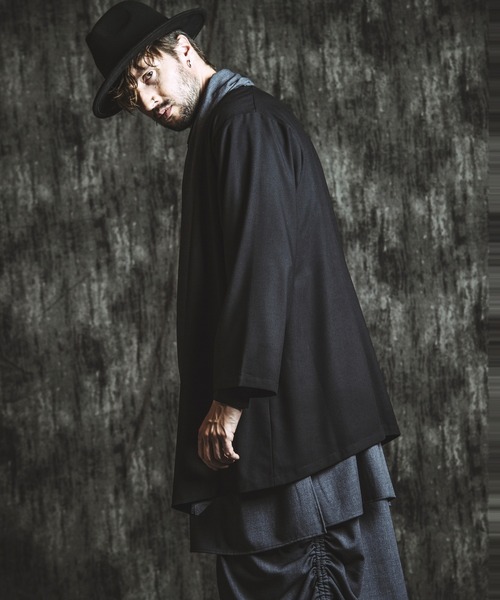 NO ID.(ノーアイディ)の「【NO ID.】Multi-Way Drape Gown / マルチ ウェイ ドレープ ガウン(カーディガン/ボレロ・メンズ・その他23/ブラック・ONE SIZE)」の8枚目の写真