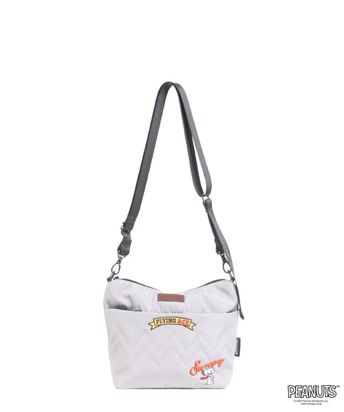 OUTDOOR PRODUCTS(アウトドアプロダクツ)の「【OUTDOOR PRODUCTS】 PEANUTSコレクション スヌーピー ミニショルダー(ショルダーバッグ・レディース・ライトグレー/ブラック/ブラウン系その他/ネイビー・FREE)」の2枚目の写真