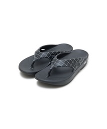 UNDERCOVER(�A���_�[�J�o�[)��UC1F8F01(�T���_��)