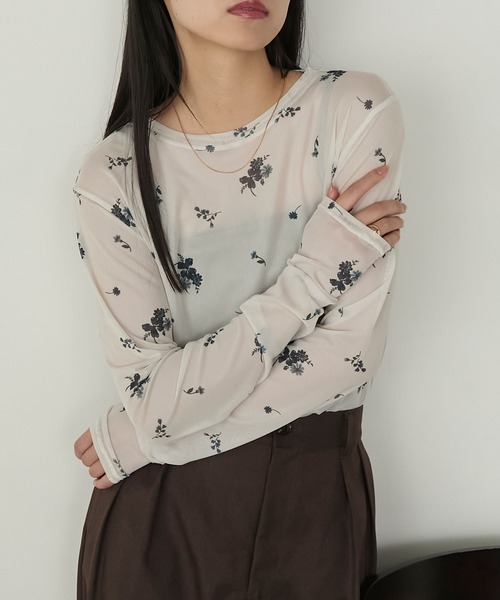 forksy.】小花柄シアークルーネック長袖トップス forksy.│MONO-MART