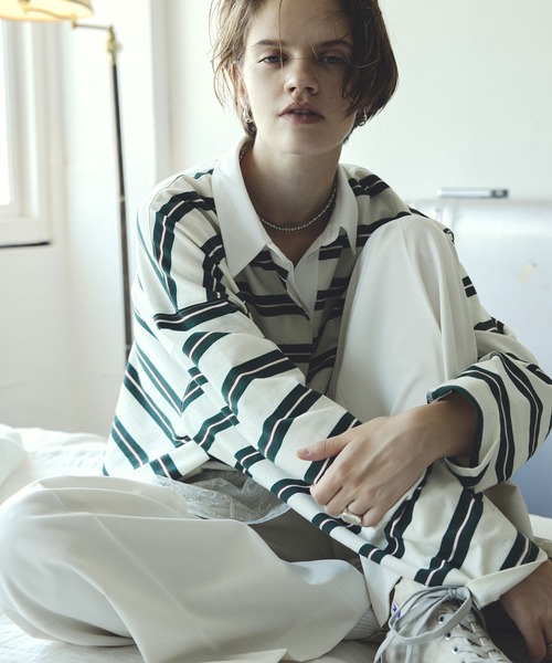 ROSE BUD（ローズバッド）の「BASIC TUCK PANTS（その他パンツ・レディース・ブラック/グレー/ホワイト・S/M）」の5枚目の写真