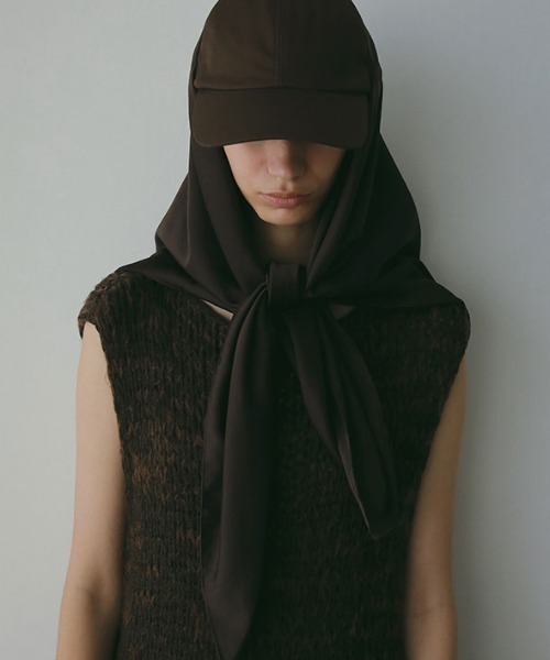 ETRE TOKYO（エトレトウキョウ）の「スリーブレスローゲージニットワンピース（ワンピース・レディース・ベージュ/ブラウン・FREE）」の13枚目の写真