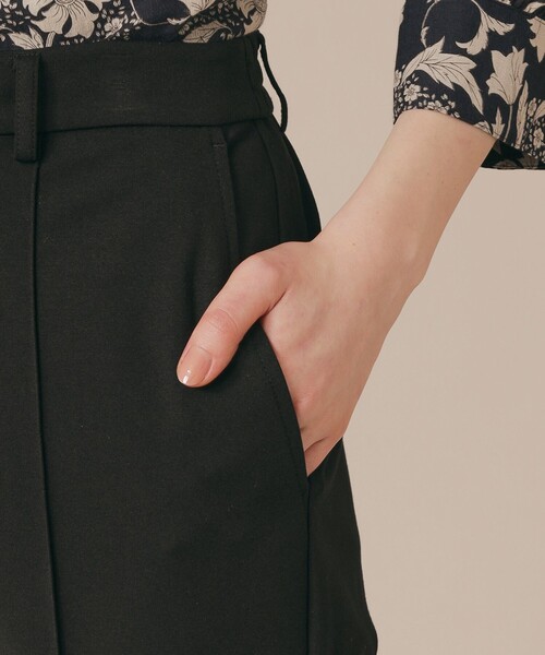 MACKINTOSH LONDON(マッキントッシュ ロンドン)の「ストレッチポンチパンツ(その他パンツ・レディース・ブラック/ダークブラウン・38/36/40)」の4枚目の写真
