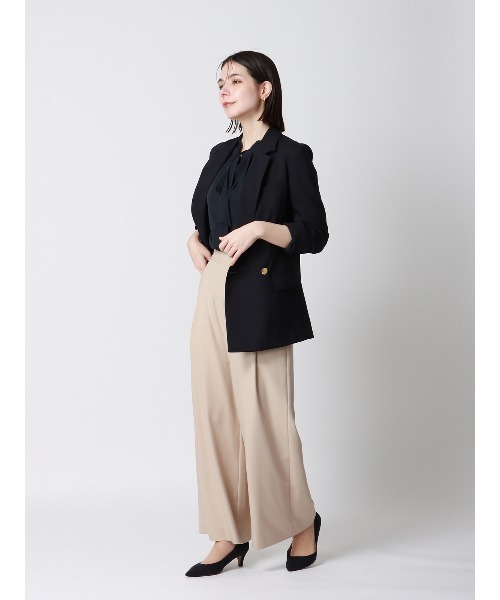 SUIT SQUARE（スーツスクエア）の「CHANTOWA タックワイドパンツ ウォッシャブル ストレッチツイル 無地（スラックス・レディース・ベージュ系/ブラック系/カーキ系/パープル系・36(7号)/38(9号)/40(11号)/42(13号)）」の11枚目の写真