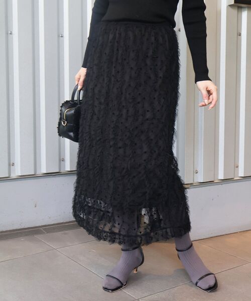 le.coeur blanc（ルクールブラン）の「《手洗い可能》TORRAZZO DONNA別注ベロアドットチュールスカート（スカート・レディース・ブラック・38）」の4枚目の写真