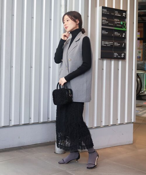 le.coeur blanc（ルクールブラン）の「《手洗い可能》TORRAZZO DONNA別注ベロアドットチュールスカート（スカート・レディース・ブラック・38）」の10枚目の写真