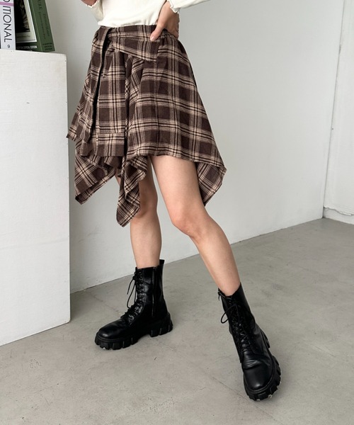 CLEA(クレア)の「チェックシャツ巻き風ミニスカート(スカート・レディース・ネイビー/オレンジ/ブラウン/レッド/ダークネイビー/ブラック・FREE)」の17枚目の写真