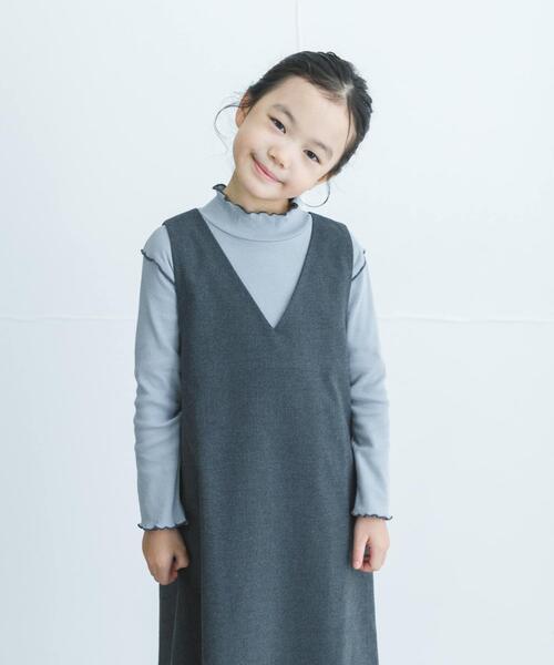 URBAN RESEARCH DOORS（アーバンリサーチドアーズ）の「『WEB/一部店舗限定サイズ』メローフリルリブハイネックTシャツ(KIDS)（Tシャツ/カットソー・キッズ・アイボリー/ブルー系その他・120/150/135/105）」の14枚目の写真