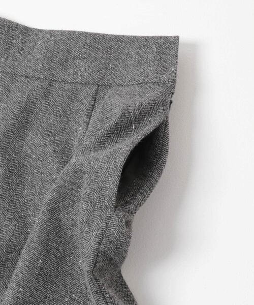 F by ROSSO（エフバイロッソ）の「F by ROSSO　ヘリンボンツイードスカート風キュロット（その他パンツ・レディース・グレー/ベージュ・38/36）」の7枚目の写真