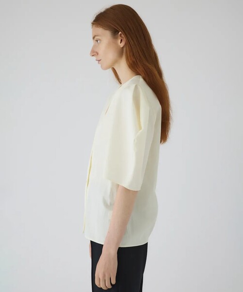RIM.ARK(リムアーク)の「【RIM.ARK/リムアーク】Volume sleeve v-neck SH/ボリュームスリーブブイネックシャツ(シャツ/ブラウス・レディース・ホワイト/ブラック・FREE)」の12枚目の写真