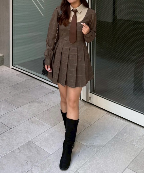 continuer de NICE CLAUP（コンティニューデナイスクラップ）の「推し活にもぴったり！ネクタイ付ドッキングワンピース（ワンピース・レディース・チャコール/グレー系その他/ブラウン系その他・FREE）」の19枚目の写真