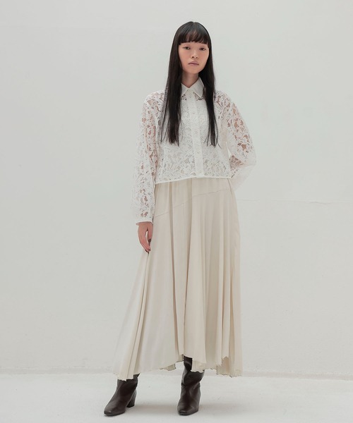 DRESSLAVE（ドレスレイブ）の「flower lace short blouse(花柄レースショート丈ブラウス)（シャツ/ブラウス・レディース・ホワイト/ブラック・38）」の6枚目の写真