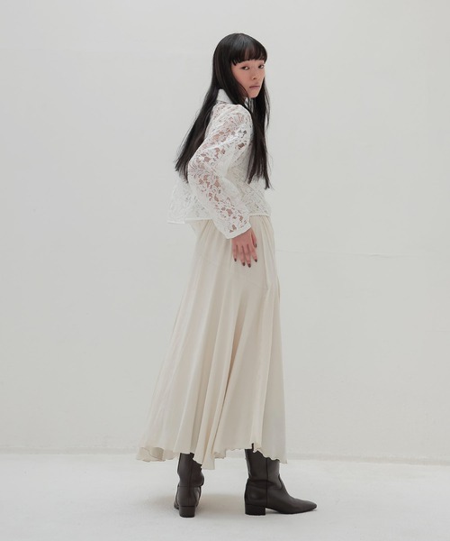 DRESSLAVE（ドレスレイブ）の「flower lace short blouse(花柄レースショート丈ブラウス)（シャツ/ブラウス・レディース・ホワイト/ブラック・38）」の7枚目の写真