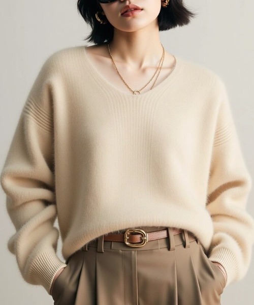cammie(キャミー)の「Vネックモヘアニットトップス(ニット/セーター・レディース・アイボリー/グレー/ベージュ・F)」の15枚目の写真