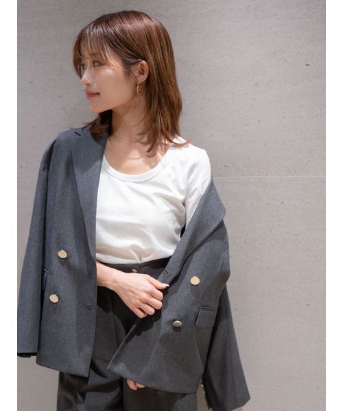 SNIDEL（スナイデル）の「UネックTシャツ（Tシャツ/カットソー・レディース・ライトブルー/ネイビー/ブラウン/ホワイト・F）」の7枚目の写真