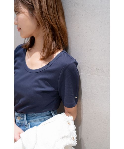 SNIDEL（スナイデル）の「UネックTシャツ（Tシャツ/カットソー・レディース・ライトブルー/ネイビー/ブラウン/ホワイト・F）」の12枚目の写真