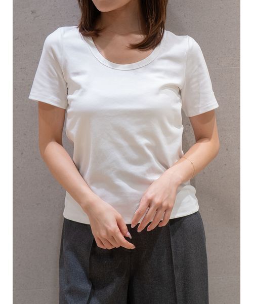 SNIDEL（スナイデル）の「UネックTシャツ（Tシャツ/カットソー・レディース・ライトブルー/ネイビー/ブラウン/ホワイト・F）」の16枚目の写真