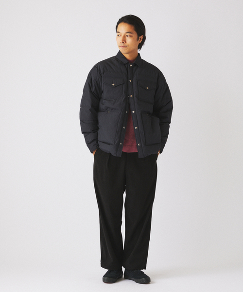 THE NORTH FACE（ザノースフェイス）の「THE NORTH FACE / ノースフェイス スタッフドシャツ ND92532（ダウンジャケット/コート・メンズ・ブラック/グリーン・MEDIUM/LARGE）」の3枚目の写真