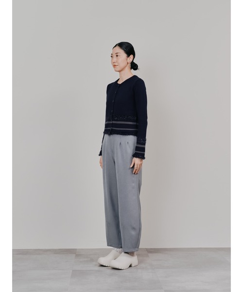 TEVALT（ヴァレット）の「ヘムダーツカーブフォルムパンツ（その他パンツ・レディース・グレー/ブラック/ライトベージュ・38）」の19枚目の写真