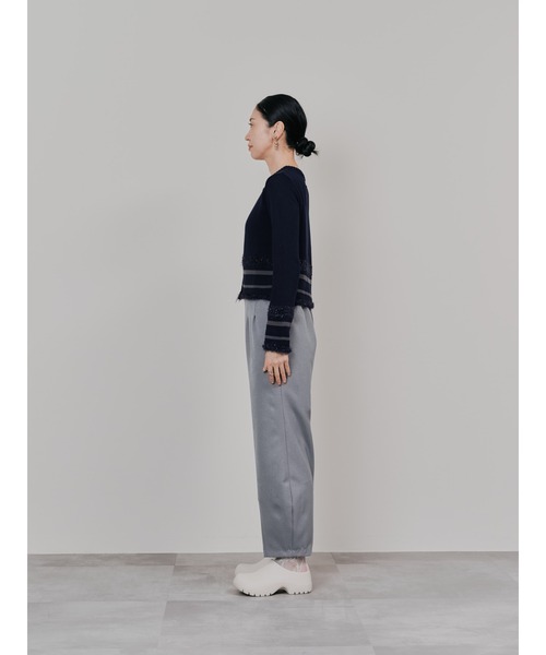 TEVALT（ヴァレット）の「ヘムダーツカーブフォルムパンツ（その他パンツ・レディース・グレー/ブラック/ライトベージュ・38）」の20枚目の写真