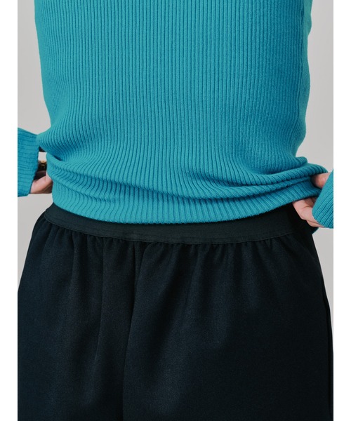 TEVALT（ヴァレット）の「ヘムダーツカーブフォルムパンツ（その他パンツ・レディース・グレー/ブラック/ライトベージュ・38）」の10枚目の写真