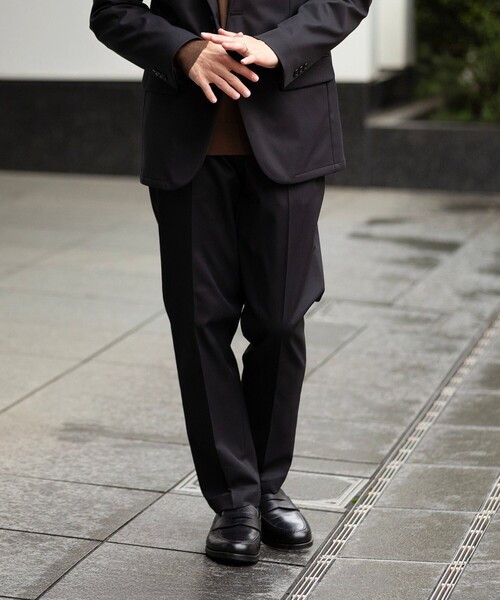 SHIPS(シップス)の「SHIPS:〈洗濯機可能〉ヒート エナジー(R) スラックス (セットアップ対応)(スラックス・メンズ・ダークグレー/ブラウン/ネイビー・SMALL/MEDIUM/LARGE)」の2枚目の写真