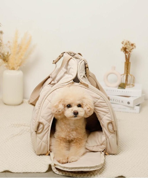 セール】キルティングトライアングルドライブペットバッグ【長さ調節