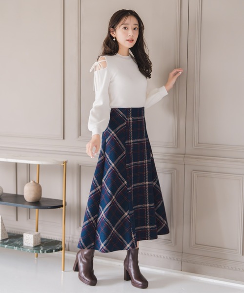 MISCH MASCH（ミッシュマッシュ）の「2025秋冬新作 ロービングチェックAラインミディスカート（スカート・レディース・ブラック/アイボリー/ネイビー・S/M）」の9枚目の写真
