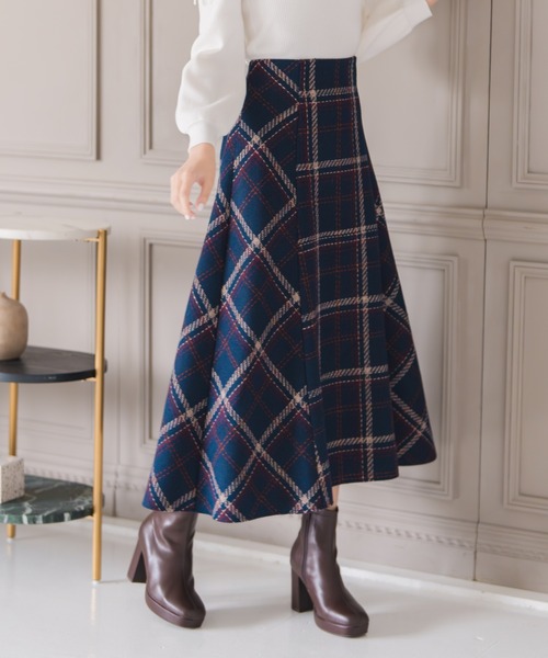 MISCH MASCH（ミッシュマッシュ）の「2025秋冬新作 ロービングチェックAラインミディスカート（スカート・レディース・ブラック/アイボリー/ネイビー・S/M）」の5枚目の写真