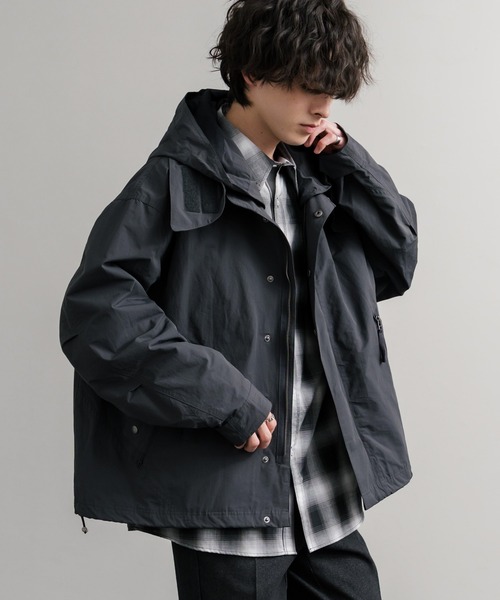 Audience（オーディエンス）の「Audience オーディエンス 綿ナイロン高密度ポプリン脱着フード付きM-65ショートモッズコート AUD7351（モッズコート・メンズ・スミクロ/ブラック/オリーブ/カーキ・M/L）」の2枚目の写真