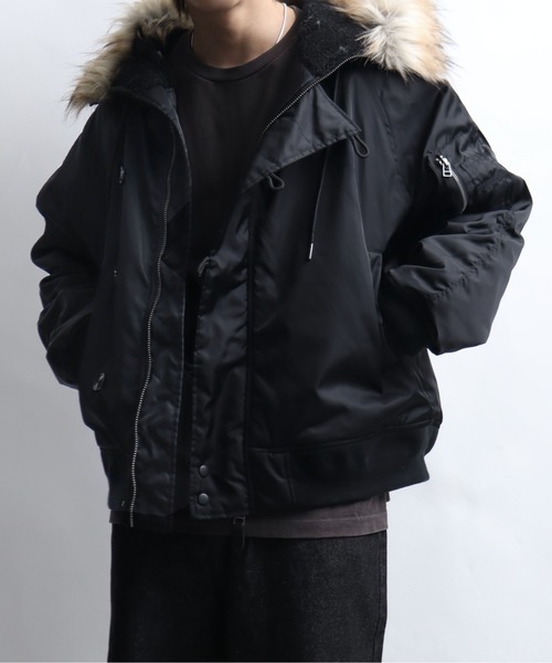 Art re A select（アトリエセレクト）の「ナイロンツイル セパレートフードファー オーバーN-2Bブルゾン（ブルゾン・メンズ・ブラック/グリーン・M/L/XL）」の6枚目の写真