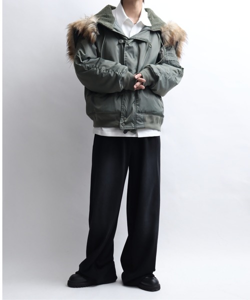 Art re A select（アトリエセレクト）の「ナイロンツイル セパレートフードファー オーバーN-2Bブルゾン（ブルゾン・メンズ・ブラック/グリーン・M/L/XL）」の13枚目の写真