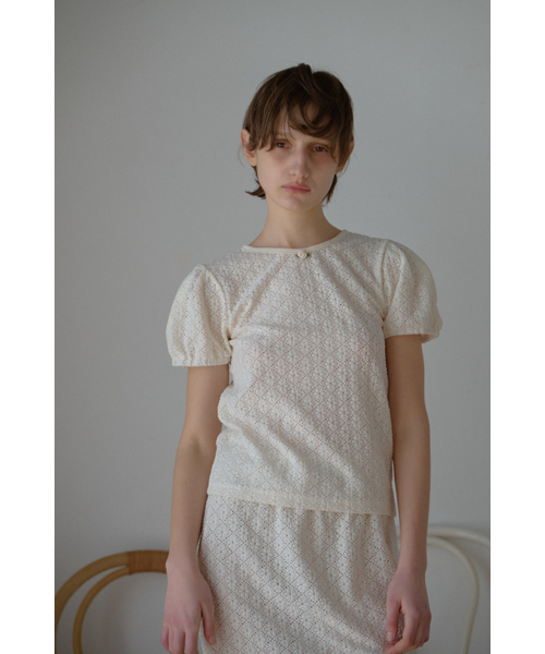 LETERIE(レテリー)の「FLOWER RIBBON PUFF T-SHIRT_IVORY(Tシャツ/カットソー・レディース・アイボリー・FREE)」の2枚目の写真