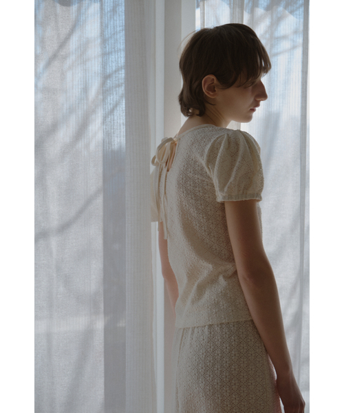 LETERIE(レテリー)の「FLOWER RIBBON PUFF T-SHIRT_IVORY(Tシャツ/カットソー・レディース・アイボリー・FREE)」の3枚目の写真