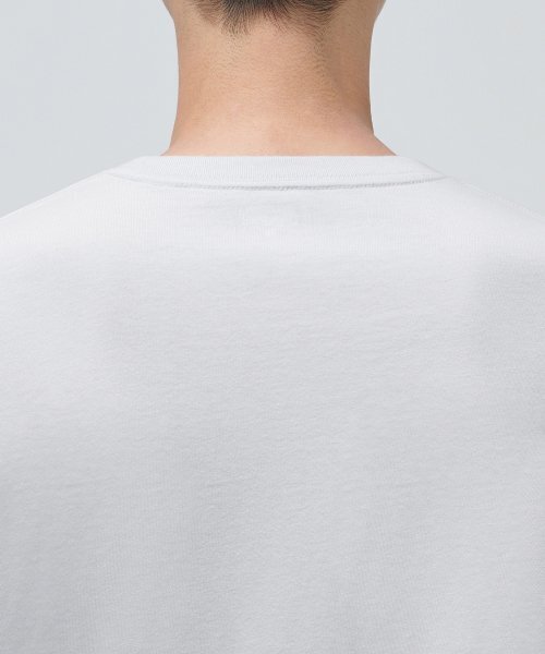 MUSINSA STANDARD（ムシンサスタンダード）の「クルーネック長袖Tシャツ[アッシュグレー]（Tシャツ/カットソー・メンズ・その他・SMALL/MEDIUM/LARGE/X-LARGE/XX-LARGE/XXX-LARGE）」の4枚目の写真