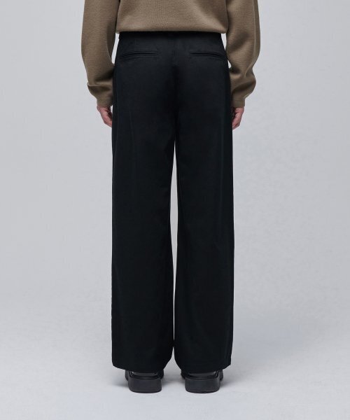 MUSINSA STANDARD（ムシンサスタンダード）の「ツーピンタックワイドチノパンツ[ブラック]（その他パンツ・メンズ・その他・33/26/27/28/29/38/36/34/32/30/31/40）」の8枚目の写真