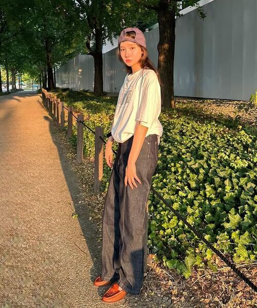 MUSINSA STANDARD WOMAN（ムシンサスタンダードウーマン）の「ウィメンズパネルワイドデニムパンツ [ディープインディゴ]（デニムパンツ・レディース・その他・30/24/25/26/27/28/29）」の10枚目の写真