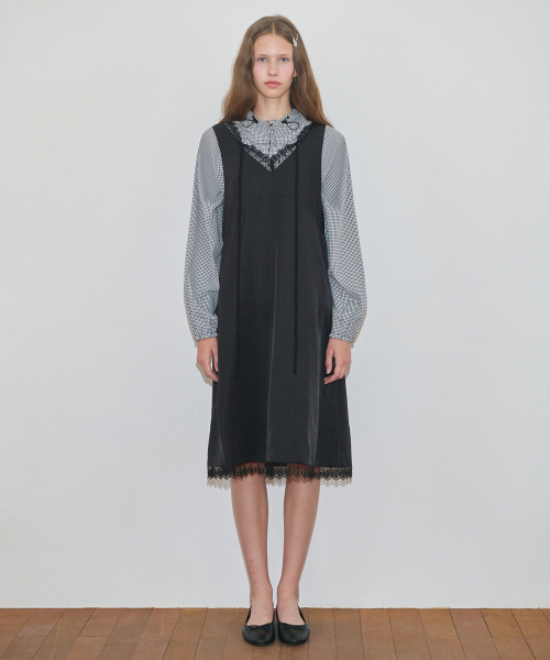 SINOON(シヌーン)の「Silky Lace Slip Dress (Black)(ワンピース・レディース・ブラック・FREE)」の1枚目の写真