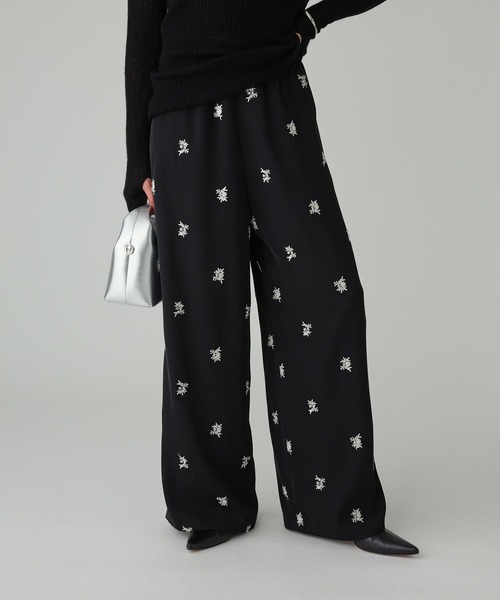 花刺繍イージーパンツ（その他パンツ）｜BABYLONE（バビロン）の