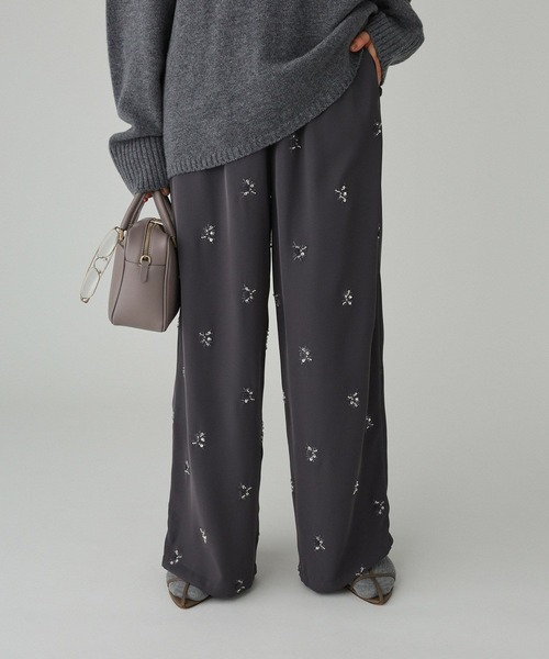 BABYLONE（バビロン）の「花刺繍イージーパンツ（その他パンツ・レディース・ブラック/チャコール・フリー）」の8枚目の写真