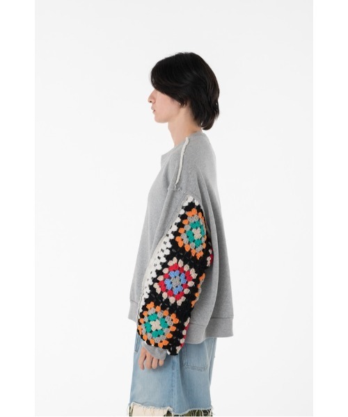DISCOVERED(ディスカバード)の「CROCHET SLEEVE SWEAT(スウェット・メンズ・ブラック/グレー/ホワイト・SMALL/LARGE)」の13枚目の写真
