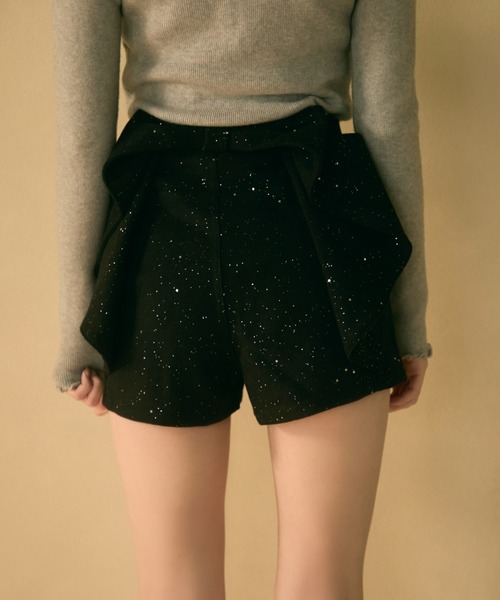 TITTY&CO.（ティティーアンドコー）の「バックリボンラメショートパンツ（その他パンツ・レディース・グレー/ブラック・MEDIUM/SMALL）」の4枚目の写真