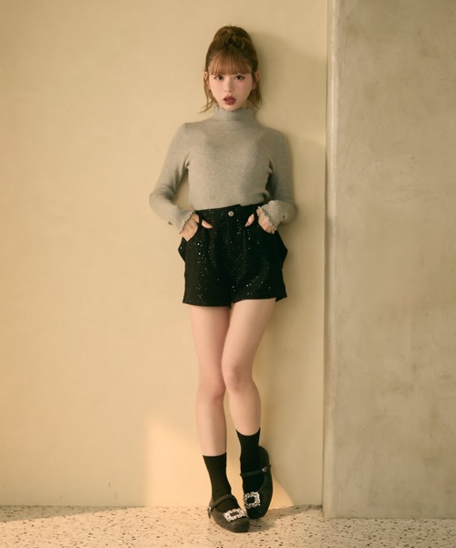 TITTY&CO.（ティティーアンドコー）の「バックリボンラメショートパンツ（その他パンツ・レディース・グレー/ブラック・MEDIUM/SMALL）」の12枚目の写真