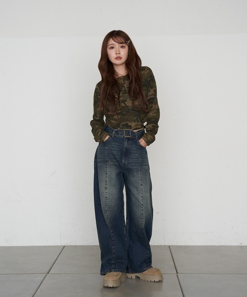 RAY CASSIN（レイカズン）の「【ウエスト調節可/2サイズ展開】バレルレッグデニムパンツ（デニムパンツ・レディース・ネイビー/ブルー/ブラック・S/M）」の18枚目の写真