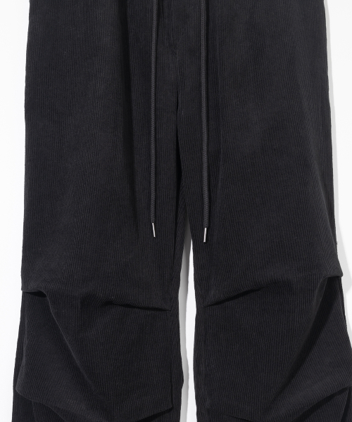 MASSNOUN(マスノウン)の「パラシュートコーデュロイストラップパンツ MFFTP002-BK(その他パンツ・レディース・その他・MEDIUM/LARGE)」の4枚目の写真
