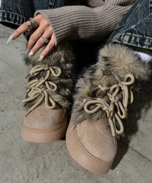 d.i.a.（ダイヤ）の「ファー付ムートンブーツ（ブーツ・レディース）」